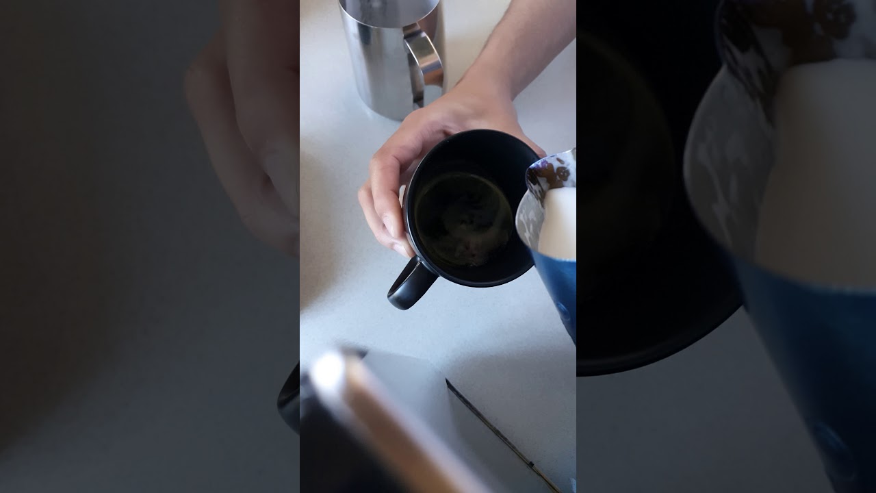 First Latte Art Video ♡