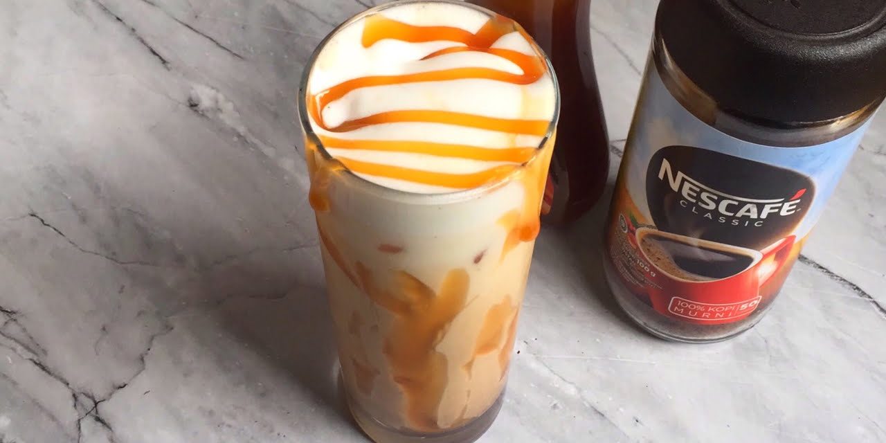 Iced caramel macchiato simple using instant coffee