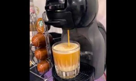 Almond Macchiato #morningroutine  #morningcoffee #starbucks #dolcegabbana  #dolcegust…